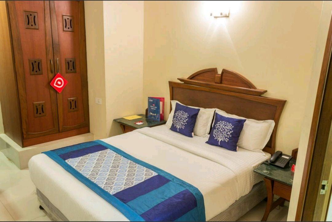 Strand Hotel, Colaba Mumbai Exterior photo