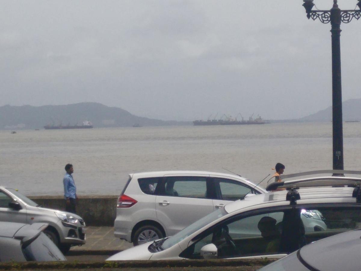 Strand Hotel, Colaba Mumbai Exterior photo